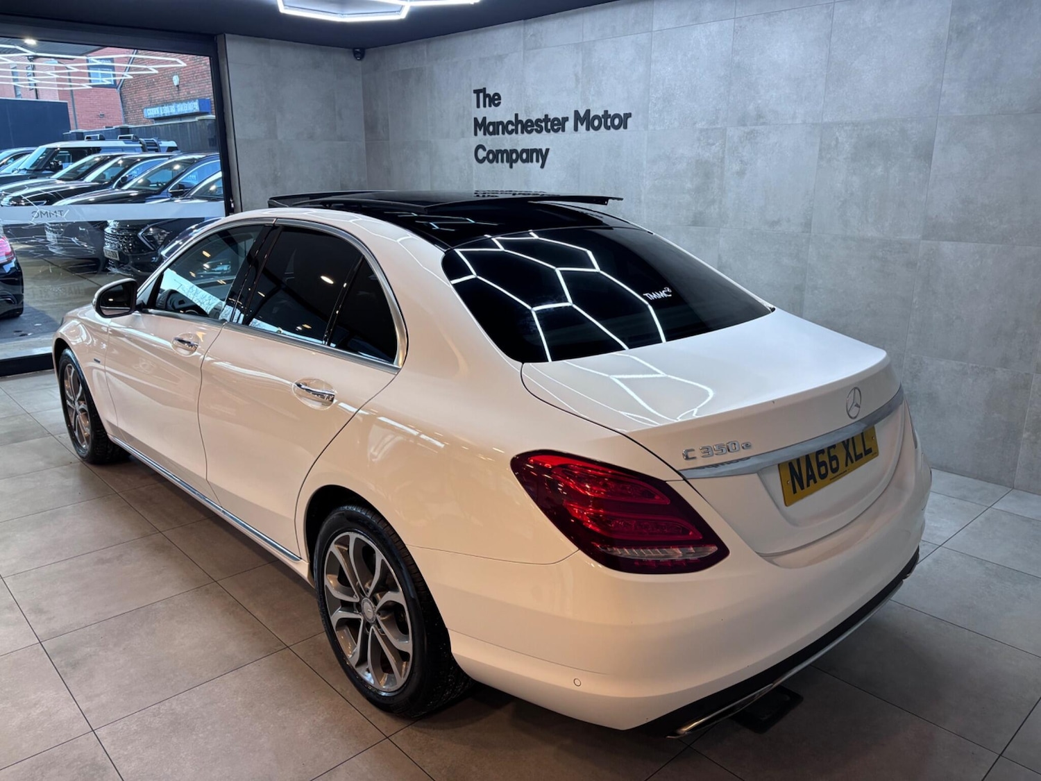 Used Mercedes-Benz C Class 2016 for sale - 77091133: Photo 9