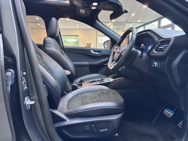 Used Ford Kuga 2021 for sale - 76307436: Photo 44