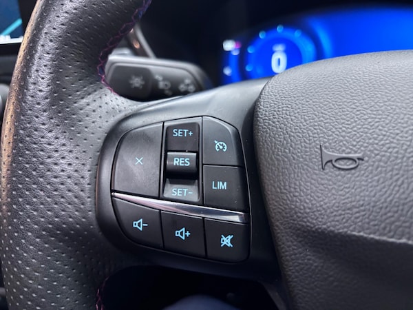 Used Ford Kuga 2021 for sale - 76307436: Photo 64