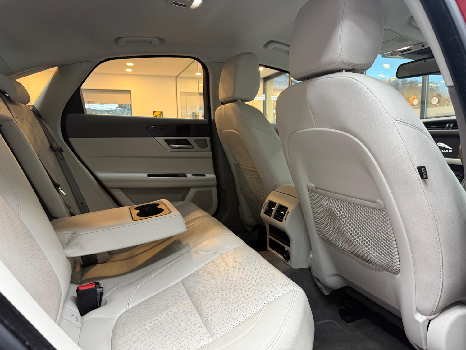 Used Jaguar XF 2017 for sale - 76620302: Photo 12