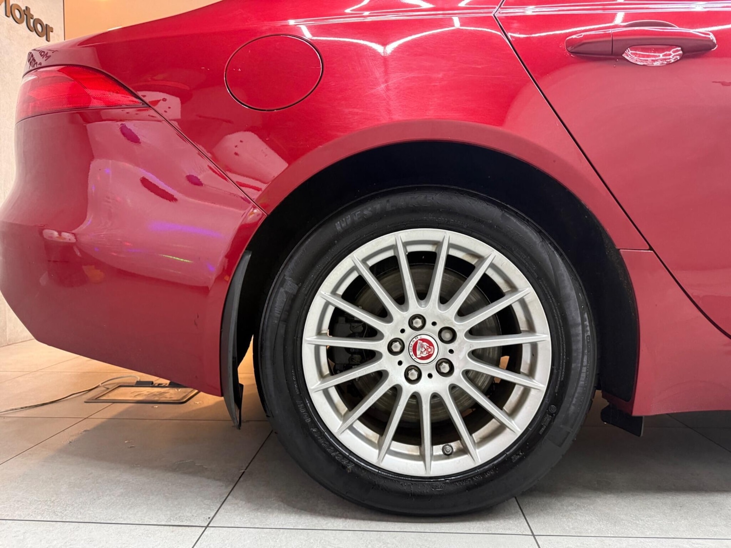 Used Jaguar XF 2017 for sale - 76620302: Photo 28