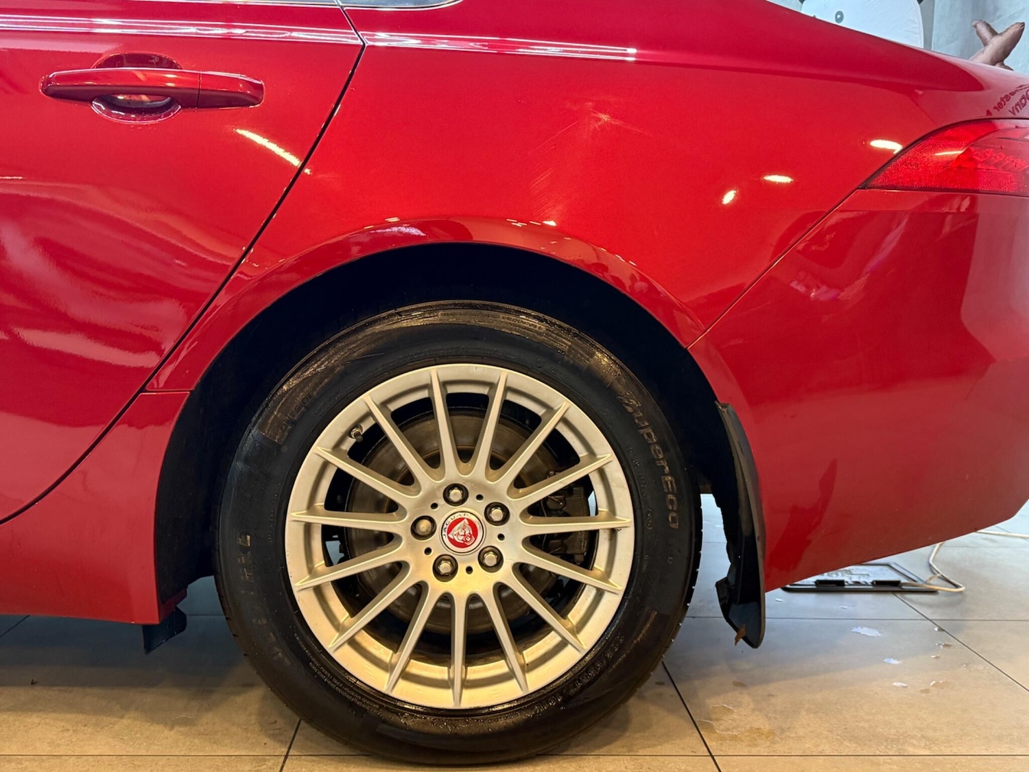 Used Jaguar XF 2017 for sale - 76620302: Photo 29