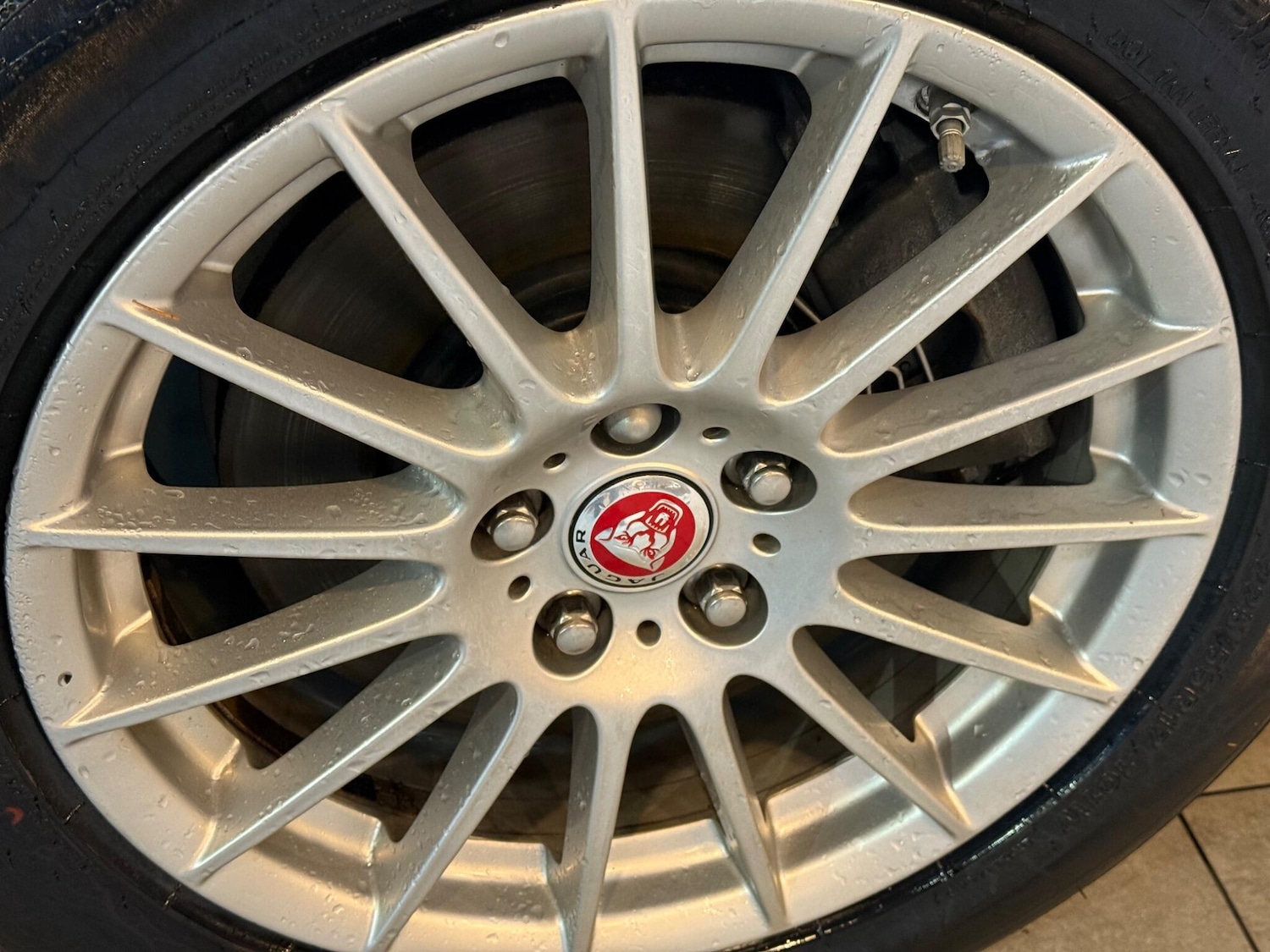 Used Jaguar XF 2017 for sale - 76620302: Photo 30