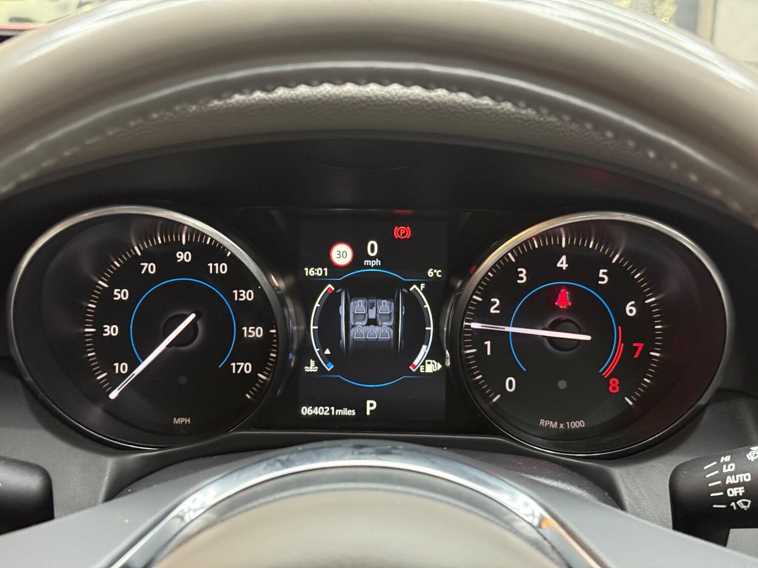 Used Jaguar XF 2017 for sale - 76620302: Photo 40