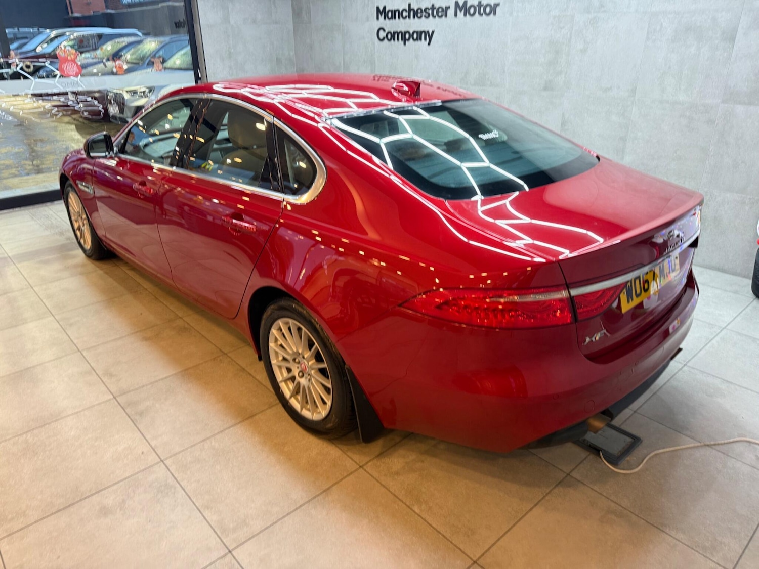 Used Jaguar XF 2017 for sale - 76620302: Photo 5