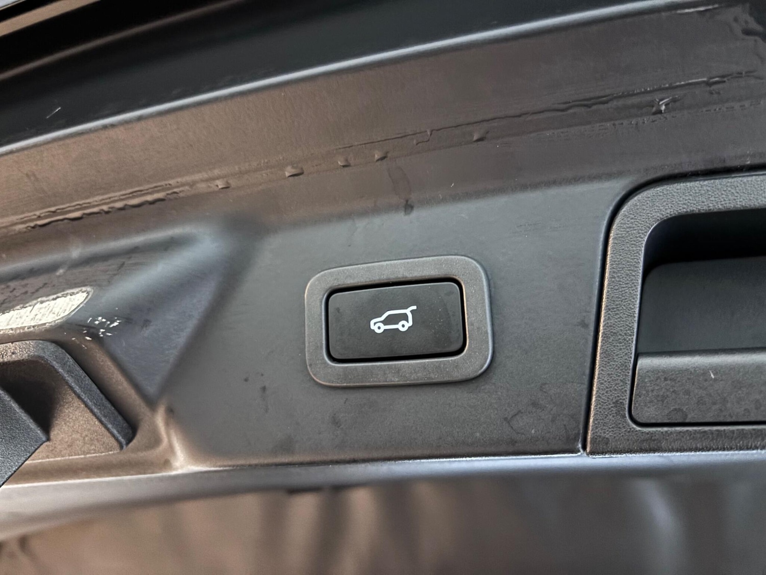 Used Land Rover Range Rover Velar 2018 for sale - 76886177: Photo 31