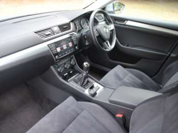 Used Skoda Superb 2017 for sale - 75194900: Photo