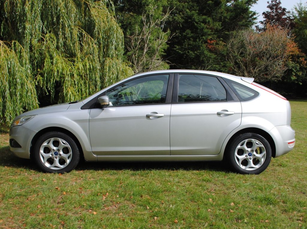 Used Ford Focus 2011 for sale - 76080596: Photo 14