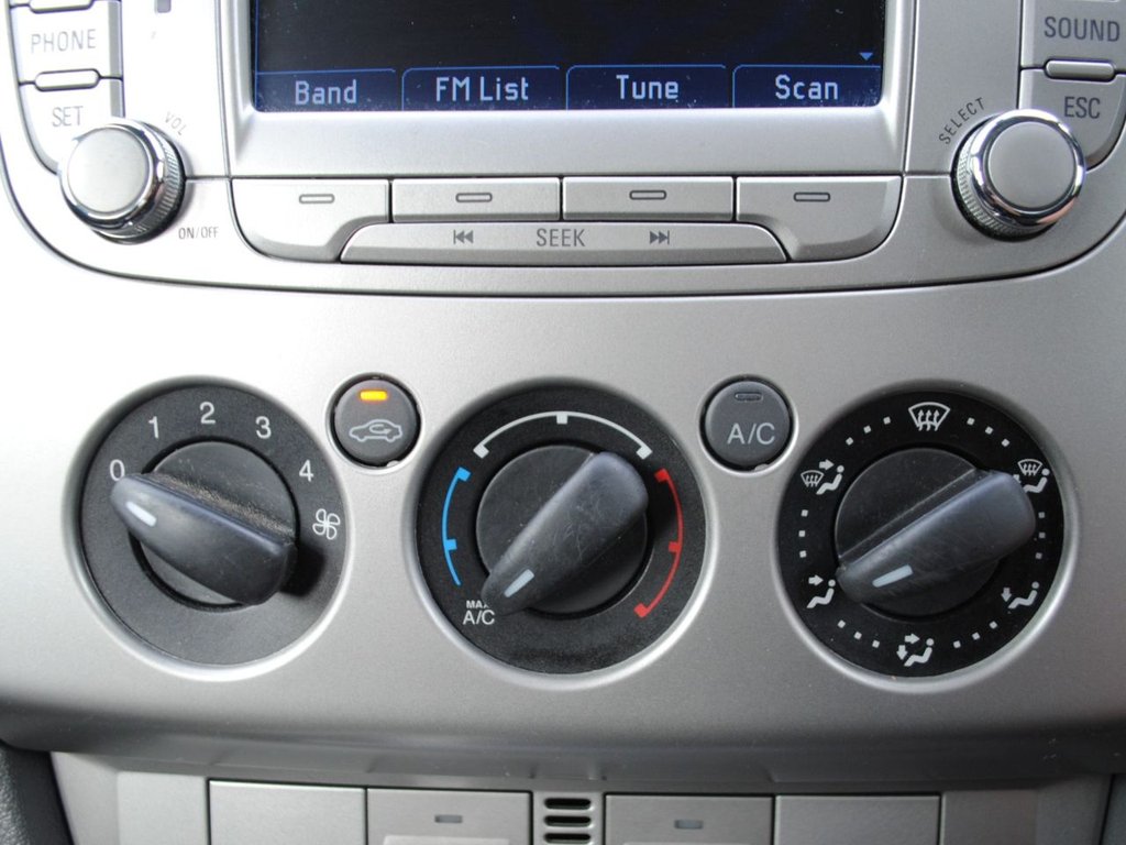 Used Ford Focus 2011 for sale - 76080596: Photo 17