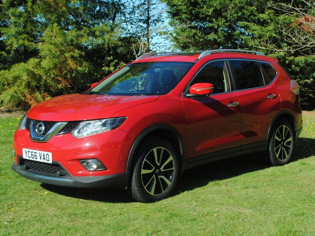 Used Nissan X-Trail 2016 for sale - 76106049: Photo 1