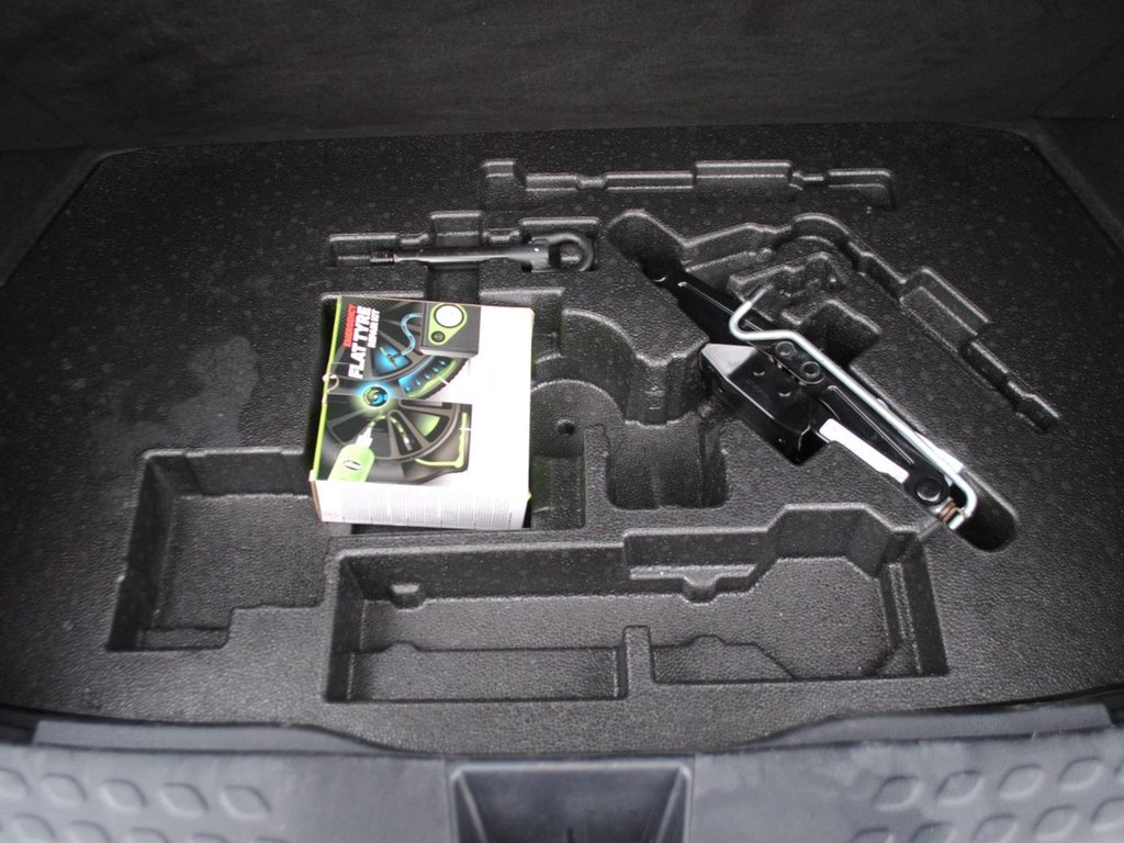 Used Toyota C-HR 2018 for sale - 76605069: Photo 23