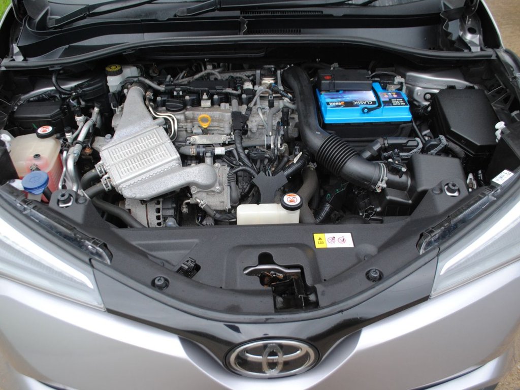 Used Toyota C-HR 2018 for sale - 76605069: Photo 30