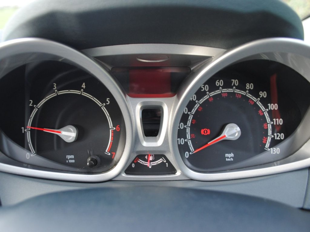 Used Ford Fiesta 2009 for sale - 76510013: Photo 17