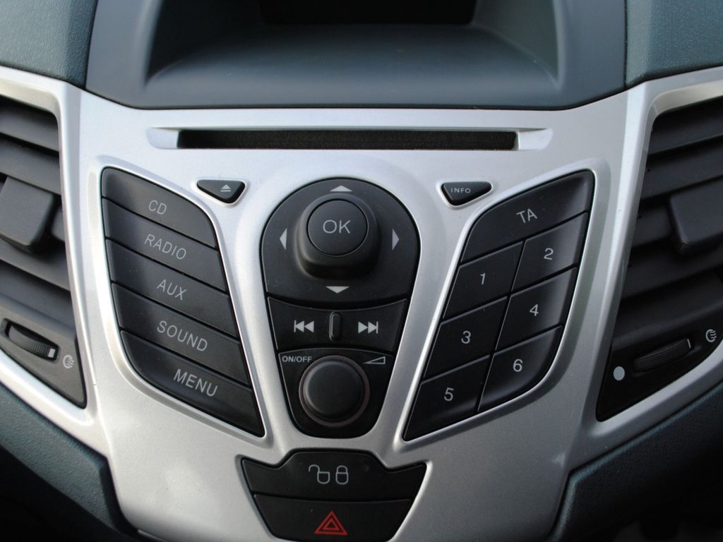 Used Ford Fiesta 2009 for sale - 76510013: Photo 19