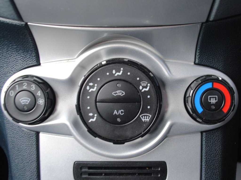 Used Ford Fiesta 2009 for sale - 76510013: Photo 20