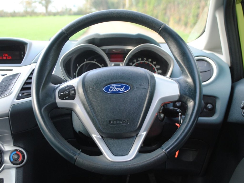 Used Ford Fiesta 2009 for sale - 76510013: Photo 23