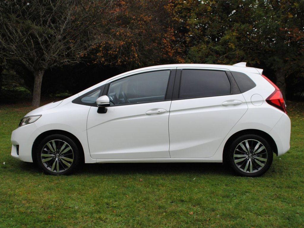 Used Honda Jazz 2016 for sale - 76235907: Photo 14