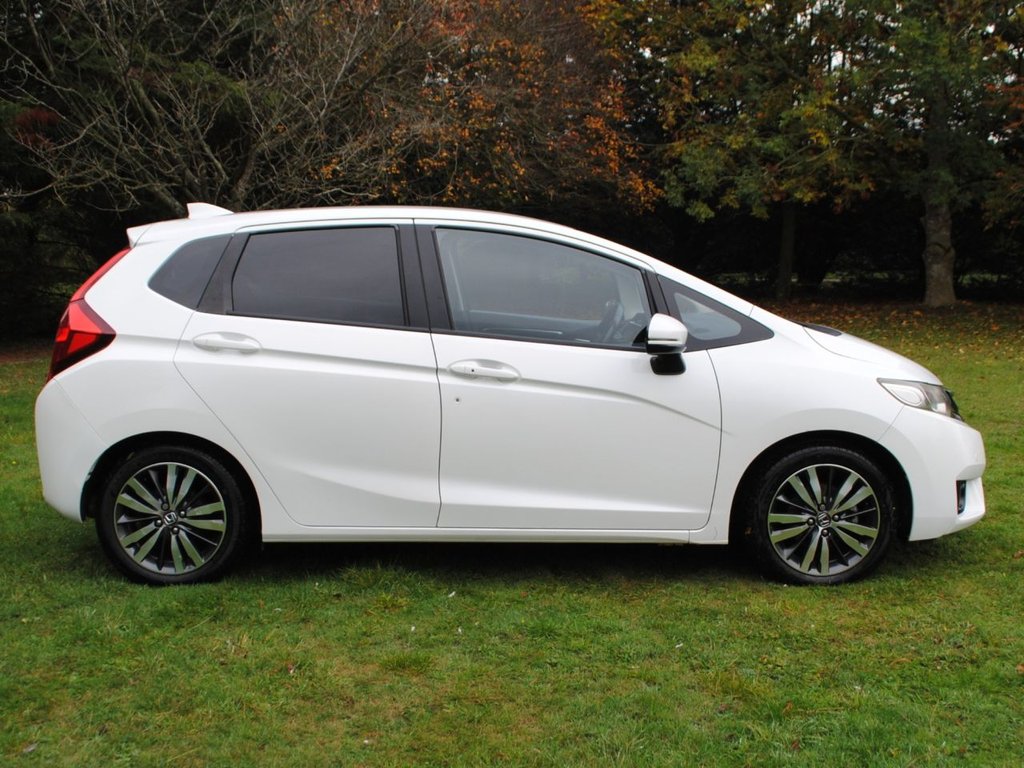 Used Honda Jazz 2016 for sale - 76235907: Photo 15