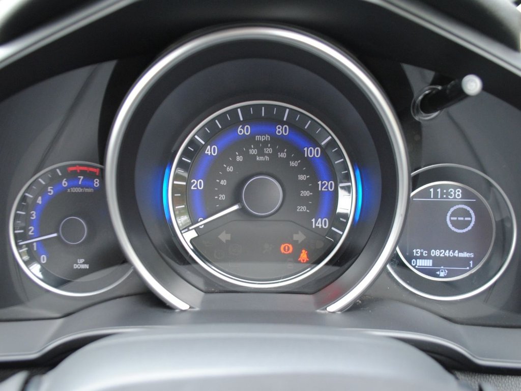 Used Honda Jazz 2016 for sale - 76235907: Photo 16