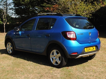 Used Dacia Sandero Stepway 2014 for sale - 75181796: Photo