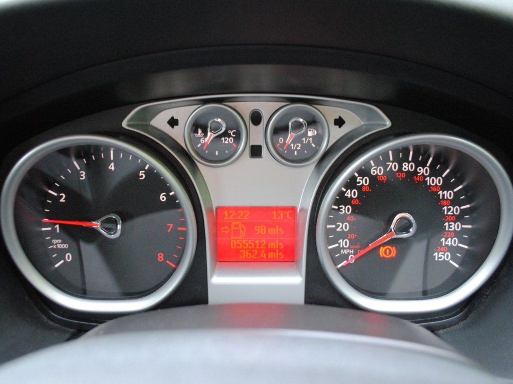 Used Ford Focus 2011 for sale - 76106115: Photo 26