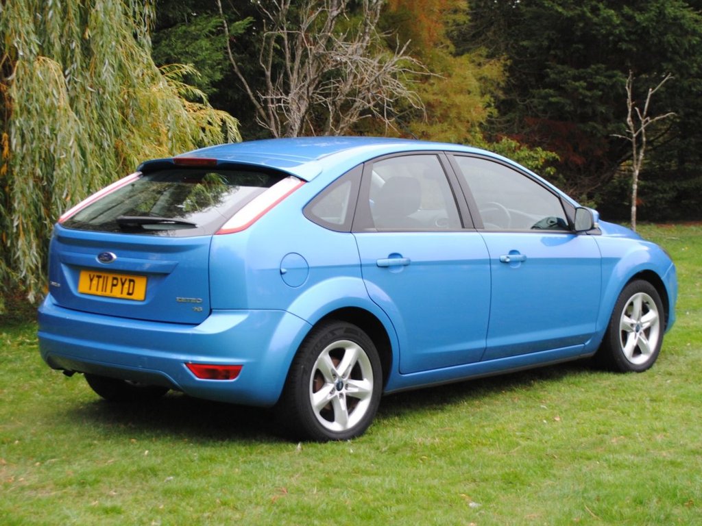 Used Ford Focus 2011 for sale - 76106115: Photo 7