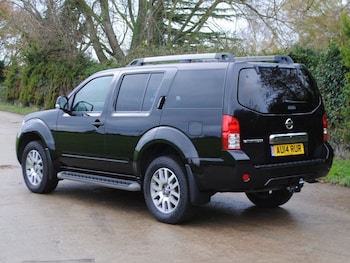 Used Nissan Pathfinder 2014 for sale - 76686273: Photo