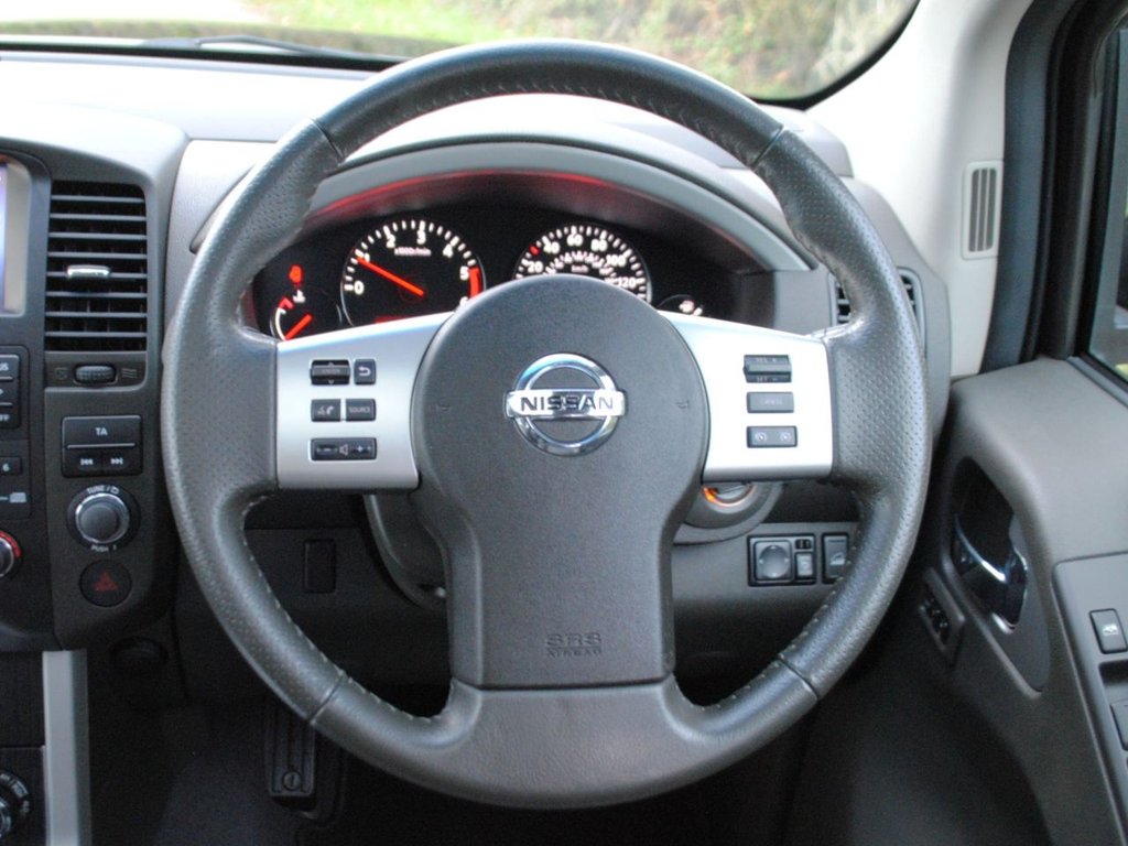 Used Nissan Pathfinder 2014 for sale - 76686273: Photo 30