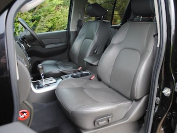 Used Nissan Pathfinder 2014 for sale - 76686273: Photo