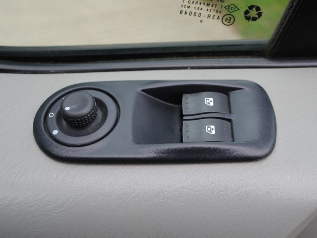 Used Renault Trafic 2010 for sale - 76256291: Photo 21