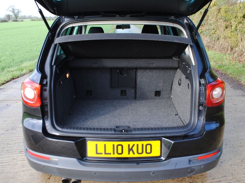 Used Volkswagen Tiguan 2010 for sale - 77806405: Photo 17