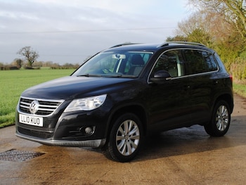 Used Volkswagen Tiguan 2010 for sale - 77806405: Photo