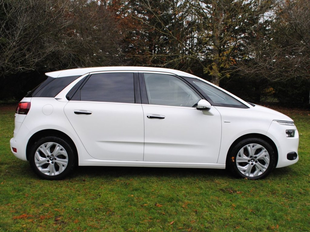 Used Citroen C4 Picasso 2014 for sale - 76430143: Photo 14