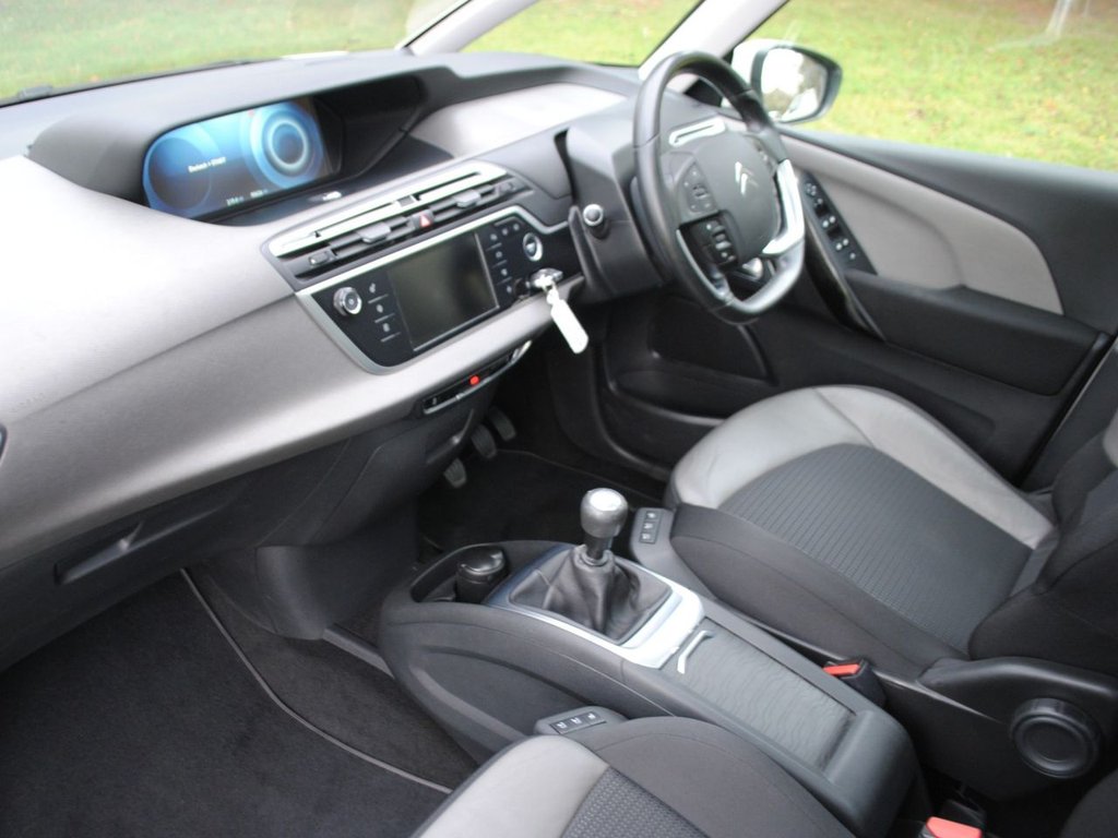 Used Citroen C4 Picasso 2014 for sale - 76430143: Photo 9