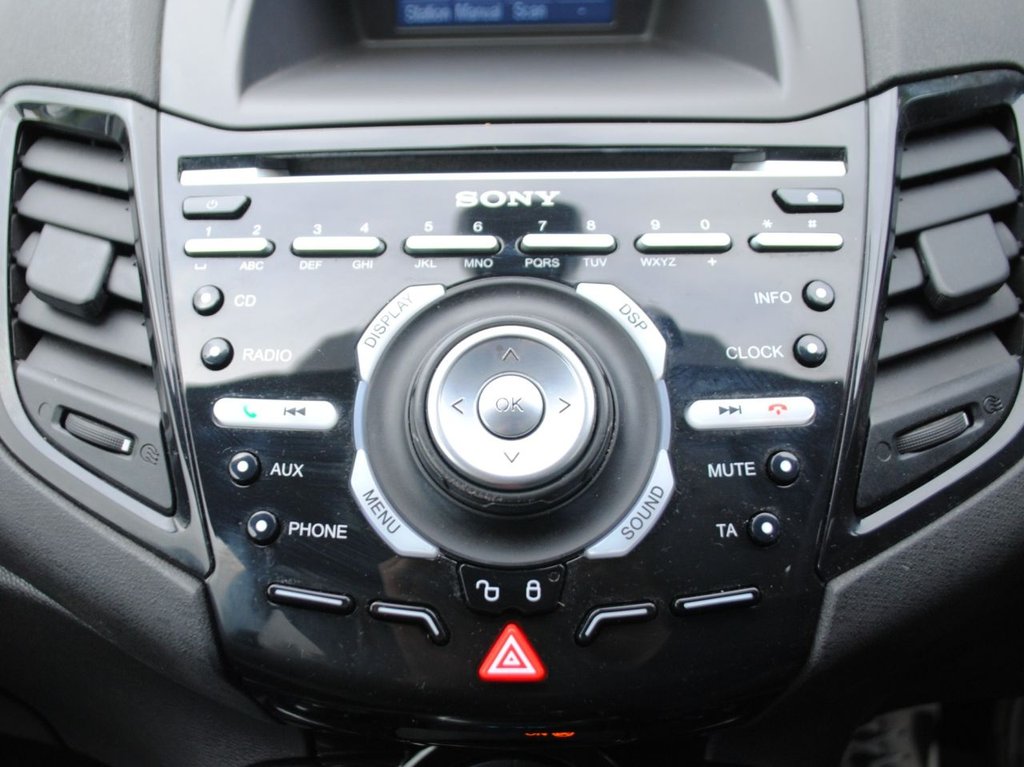 Used Ford Fiesta 2013 for sale - 76202881: Photo 17