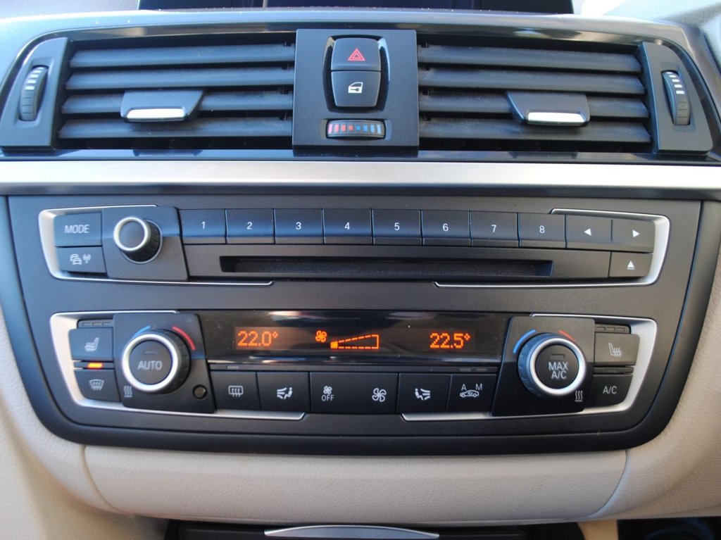 Used BMW 3 Series 2012 for sale - 76367757: Photo 17