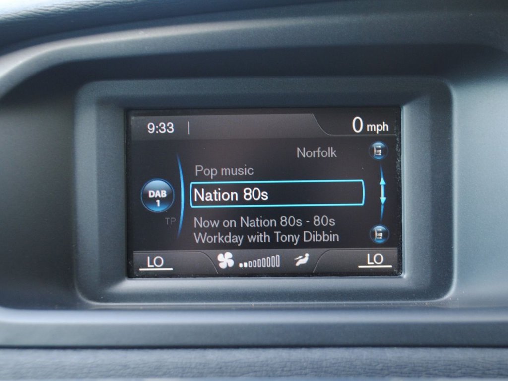 Used Volvo V40 2014 for sale - 78181611: Photo 16