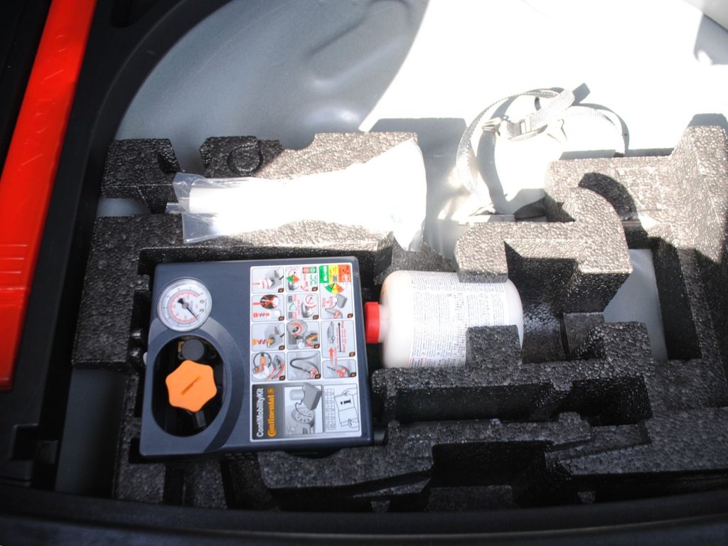 Used Volvo V40 2014 for sale - 78181611: Photo 20