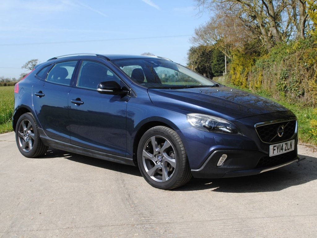 Used Volvo V40 2014 for sale - 78181611: Photo 6
