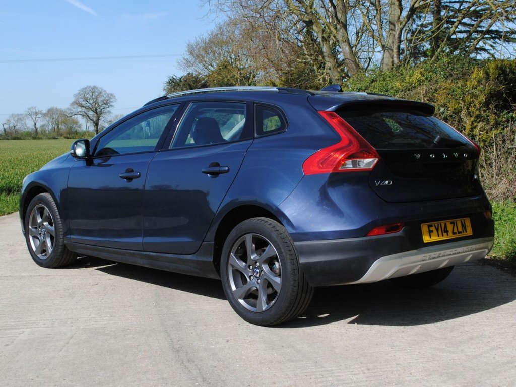 Used Volvo V40 2014 for sale - 78181611: Photo 7
