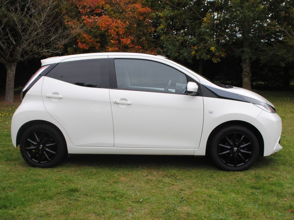 Used Toyota AYGO 2017 for sale - 75911238: Photo 15