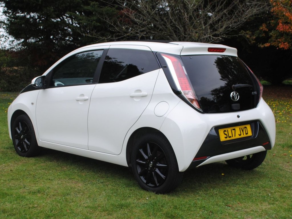 Used Toyota AYGO 2017 for sale - 75911238: Photo 7