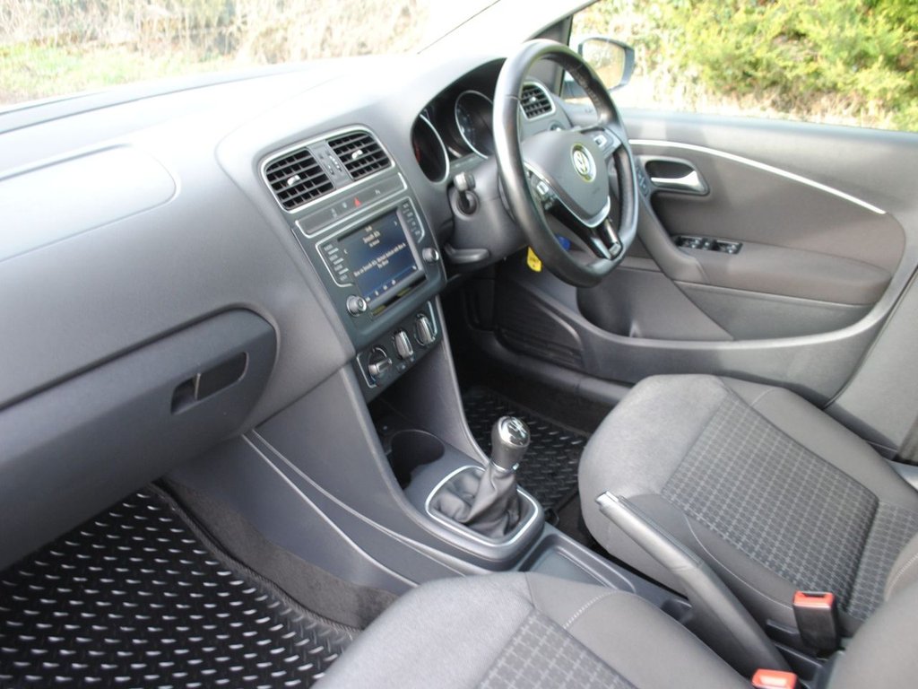 Used Volkswagen Polo 2017 for sale - 77520530: Photo 9