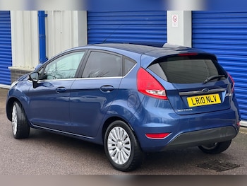 Used Ford Fiesta 2010 for sale - 77029423: Photo