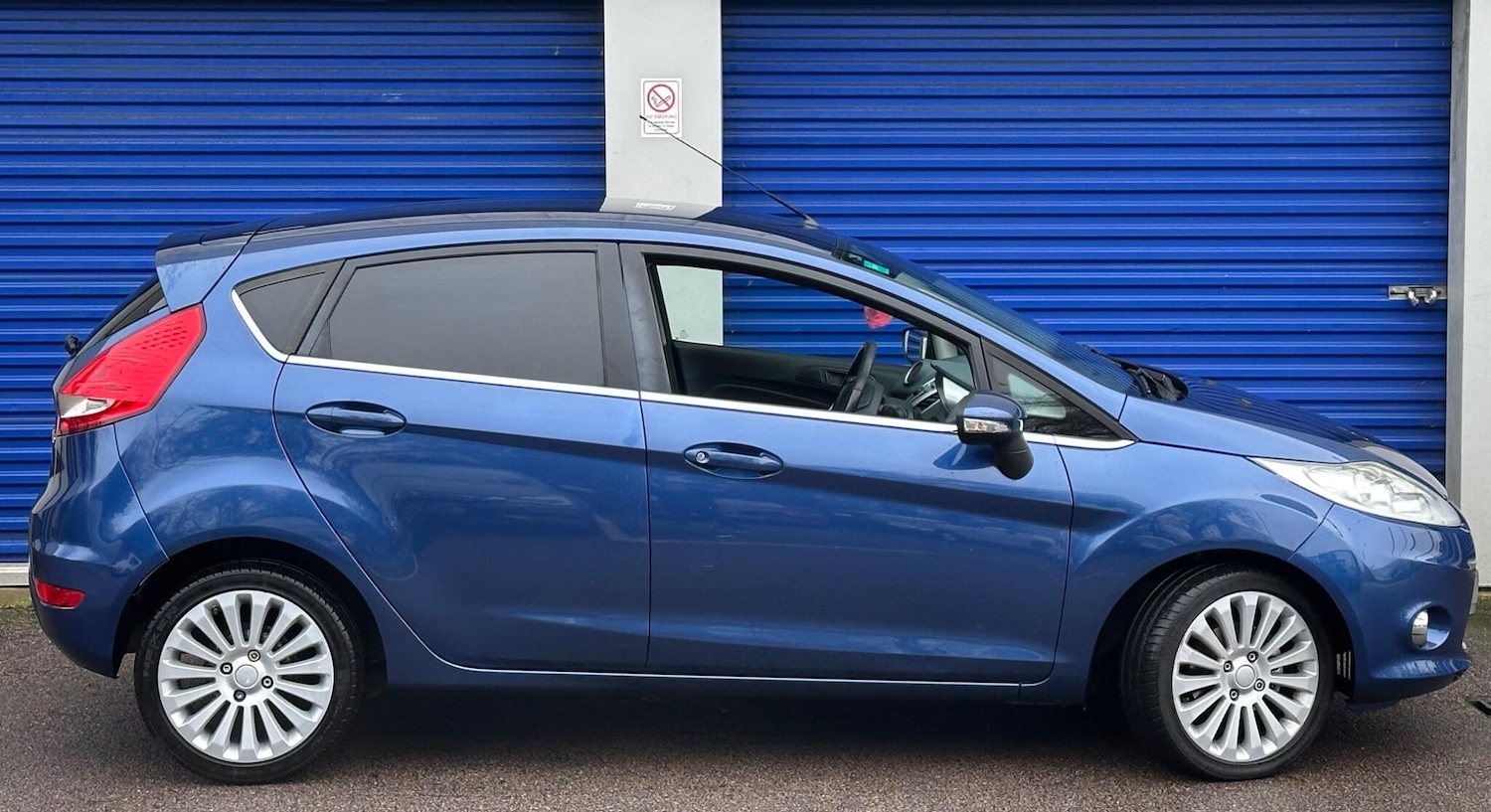 Used Ford Fiesta 2010 for sale - 77029423: Photo 5