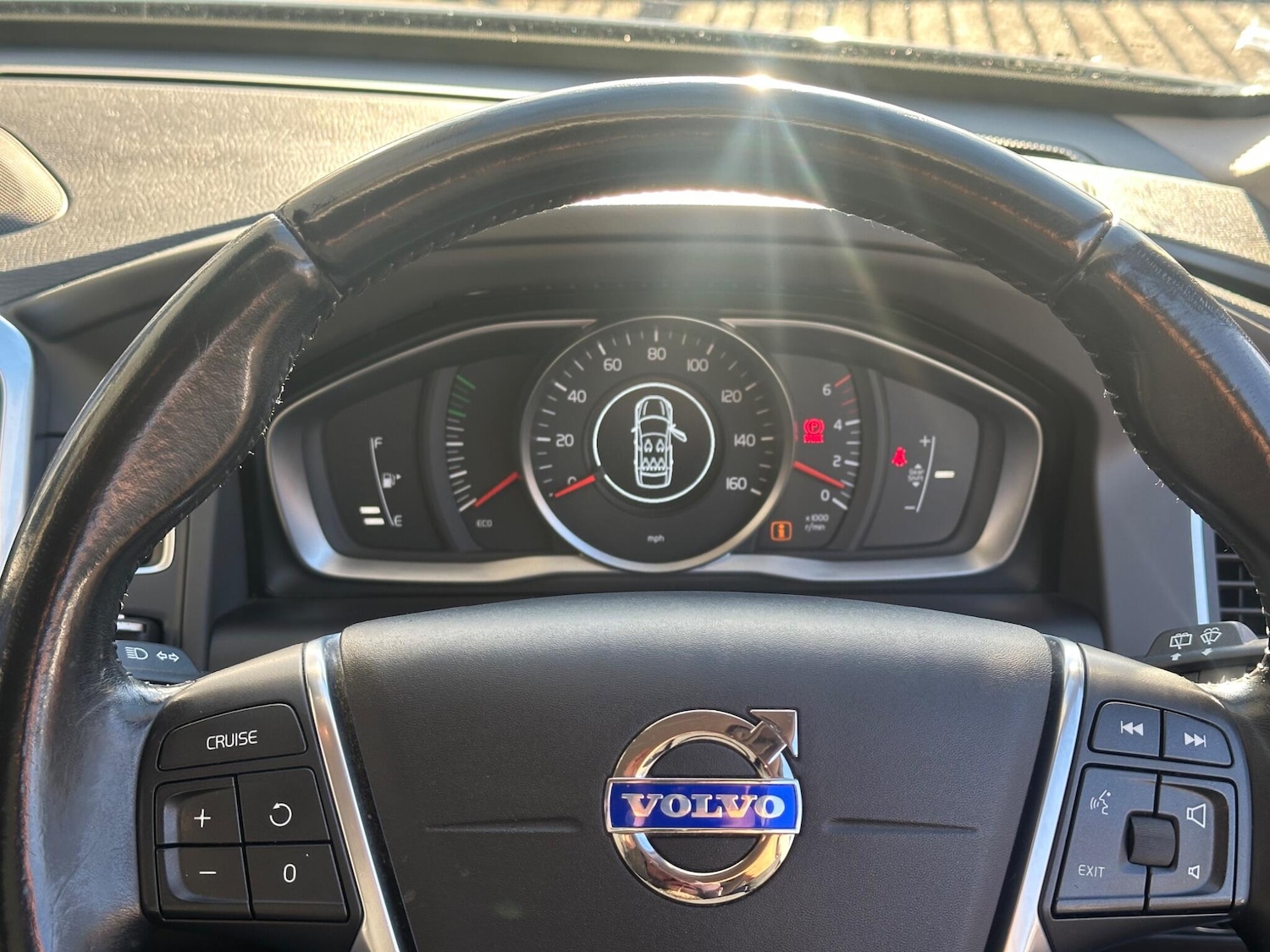 Used Volvo XC60 2014 for sale - 76658463: Photo 17