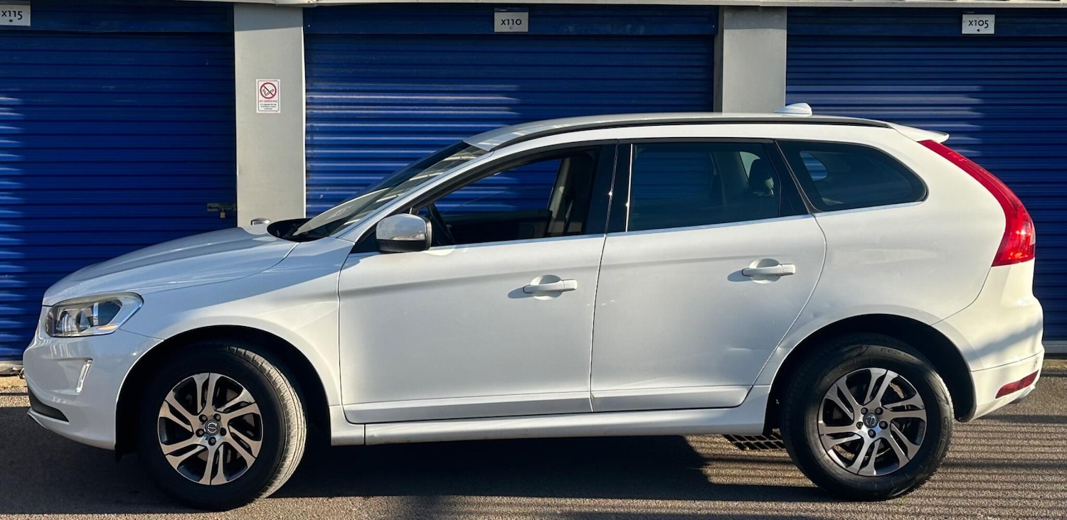 Used Volvo XC60 2014 for sale - 76658463: Photo 2