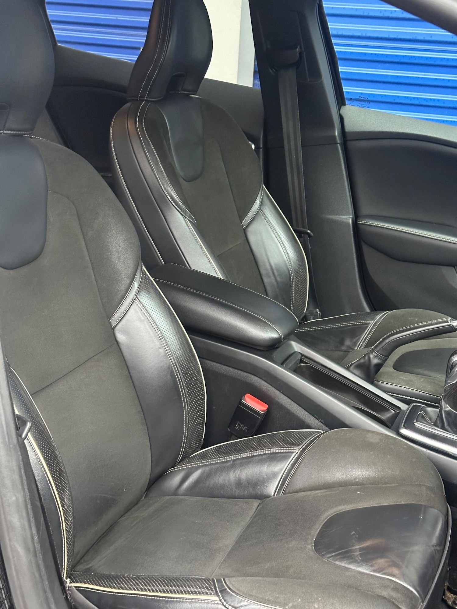 Used Volvo V40 2016 for sale - 77387499: Photo 11