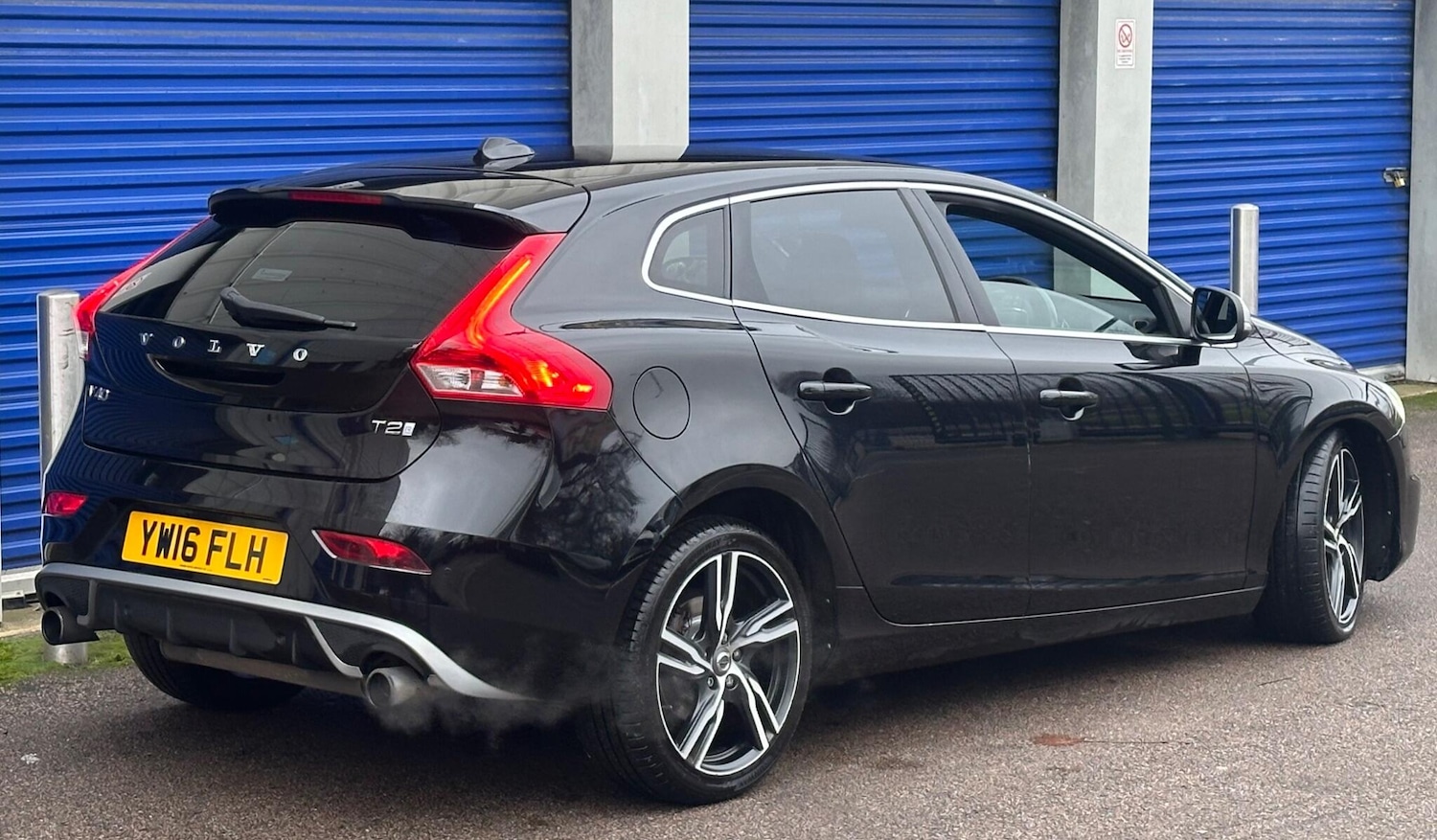Used Volvo V40 2016 for sale - 77387499: Photo 5