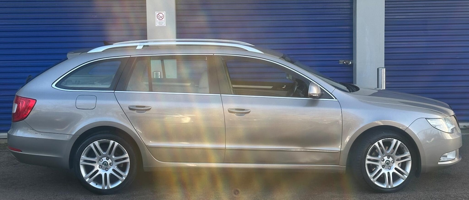 Used Skoda Superb for sale - 76735298: Photo 6